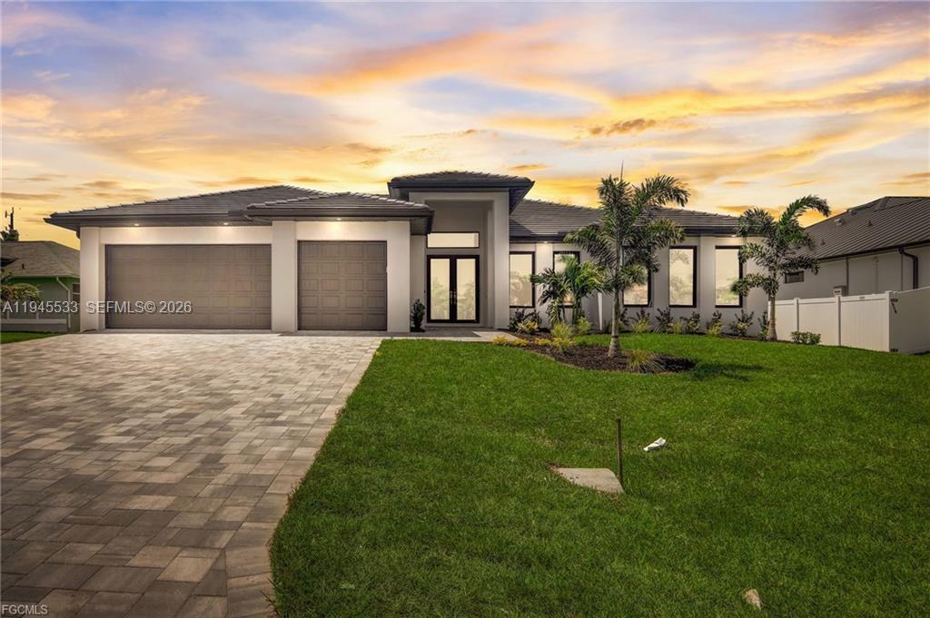 CAPE CORAL - Residential
