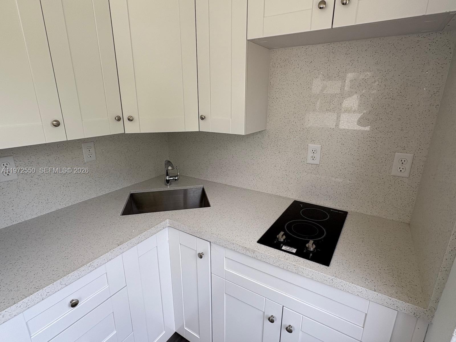 SEMINOLE LAWNS - Residential Lease