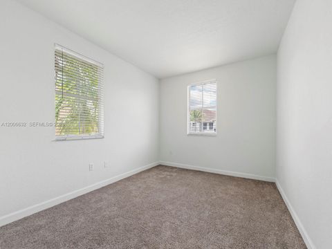 Tiny photo for 1464 SE 26th Ave, Homestead, FL 33035 (MLS # A12006632)