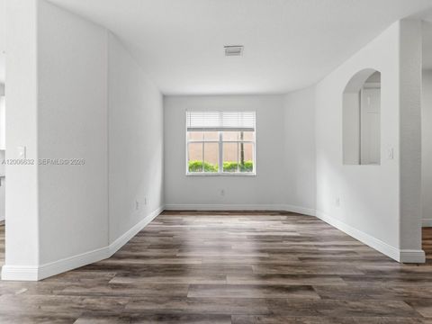 Tiny photo for 1464 SE 26th Ave, Homestead, FL 33035 (MLS # A12006632)