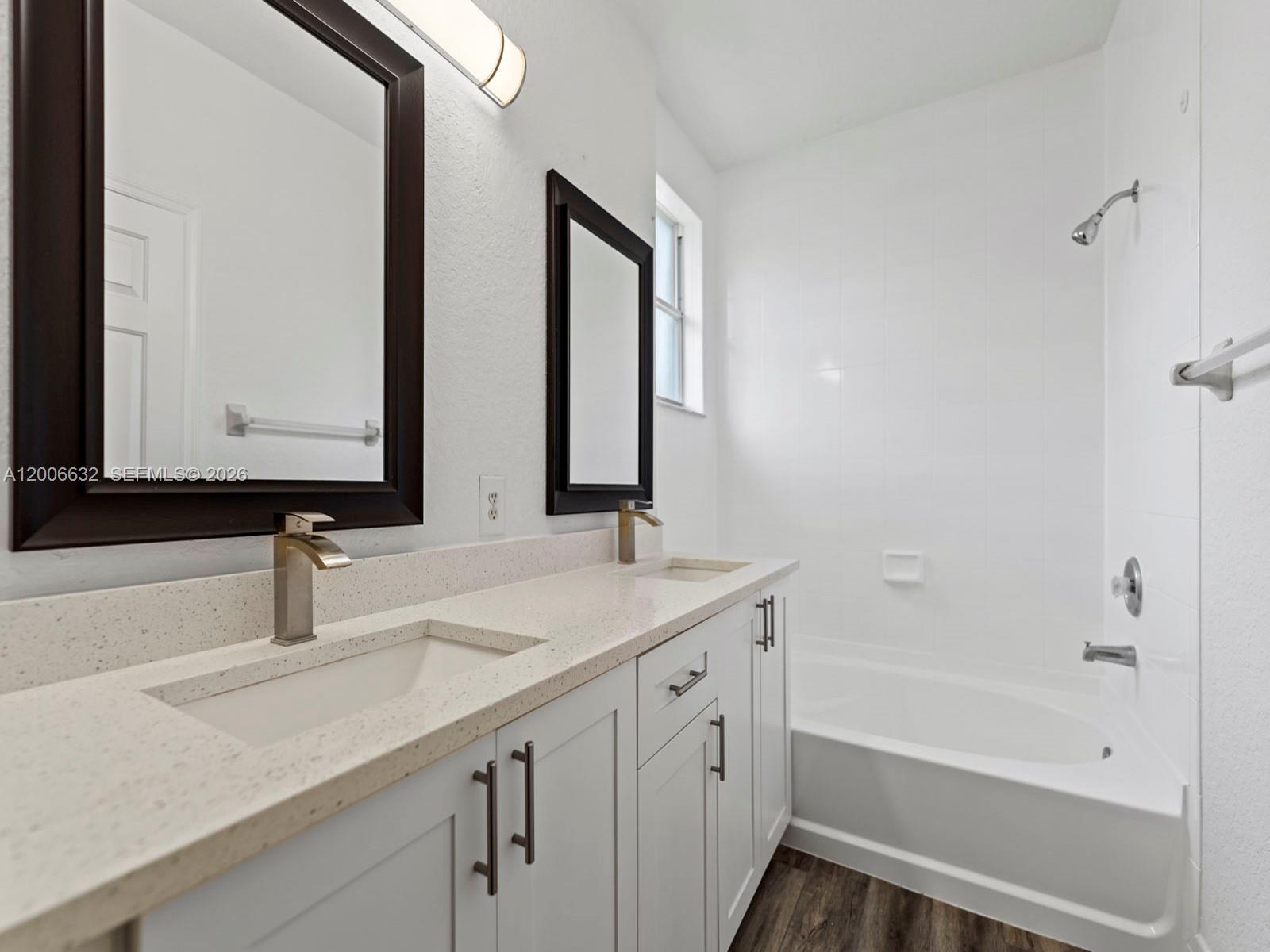 KEYS GARDEN - Residential