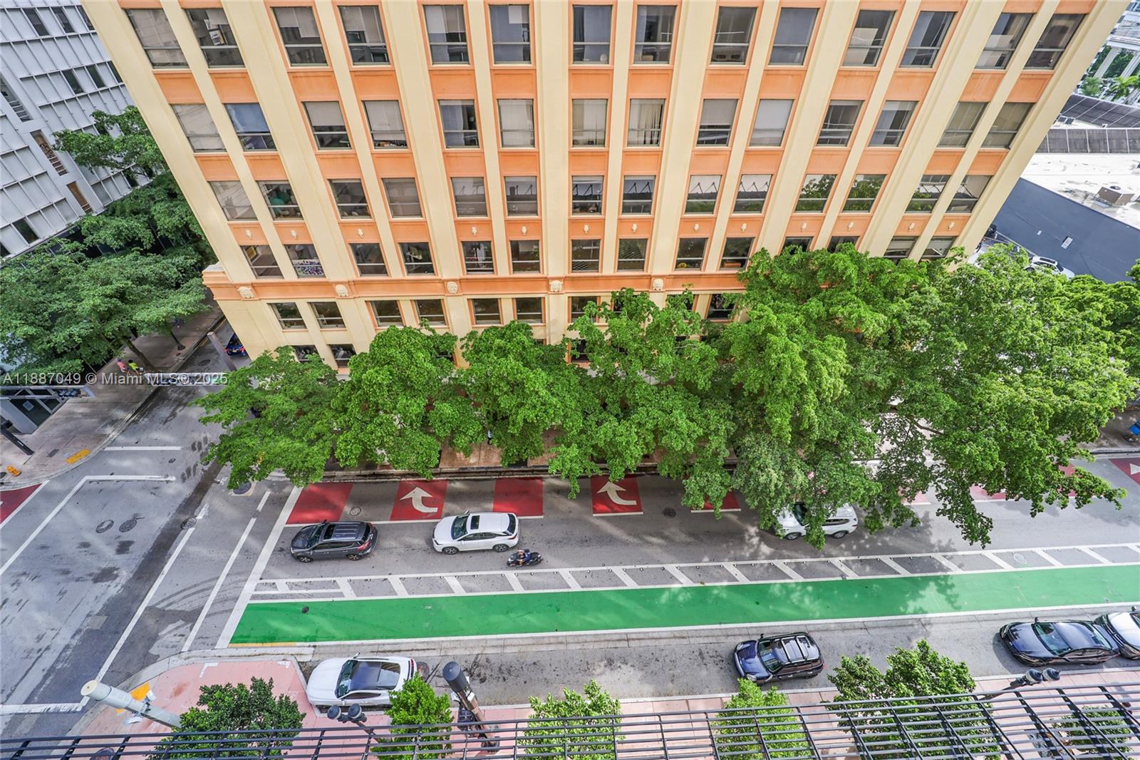 CENTRO CONDO - Residential