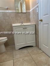 BLUE HERON PARK 1 - Residential Lease
