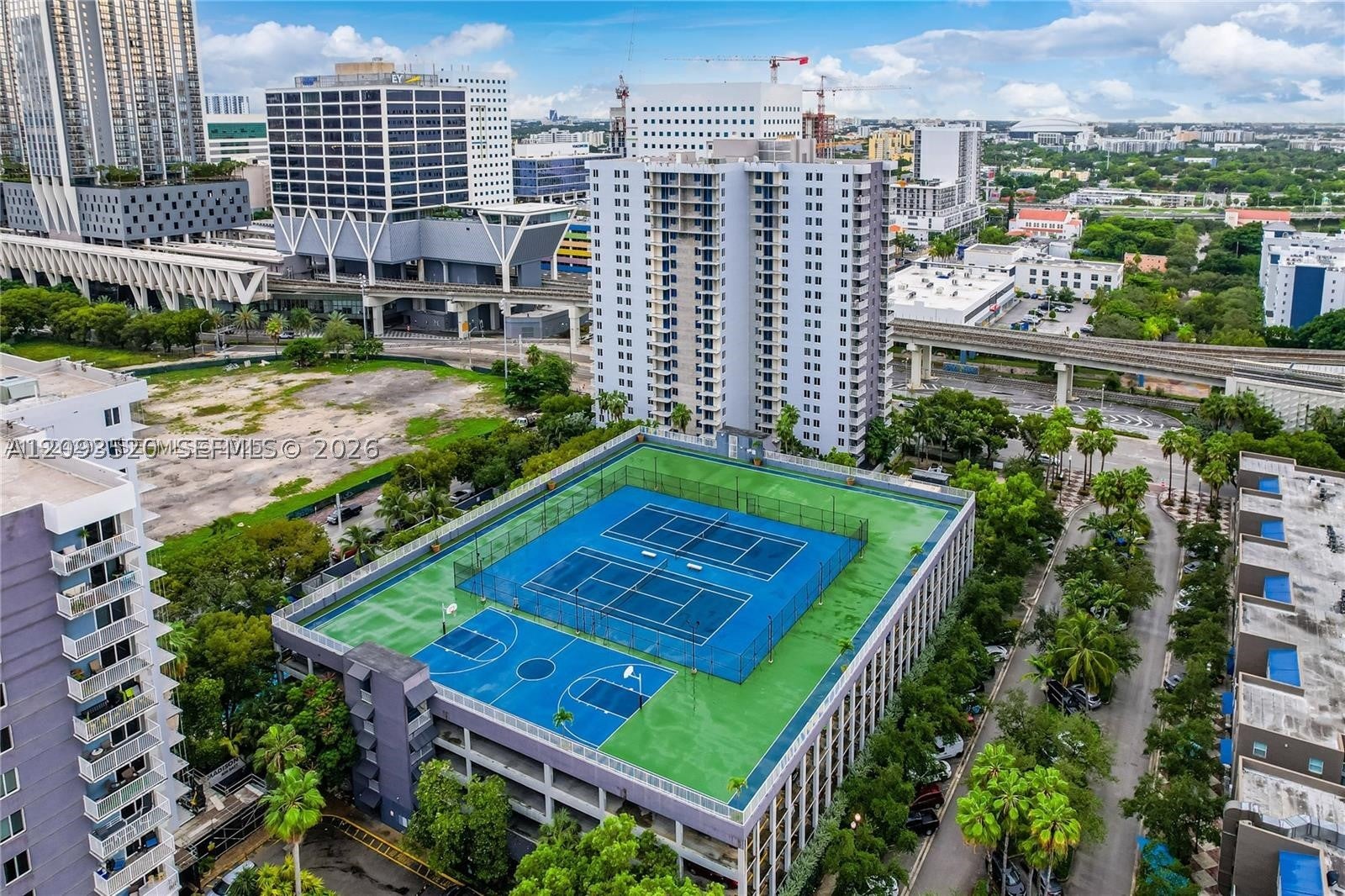800 N Miami Ave E-1008