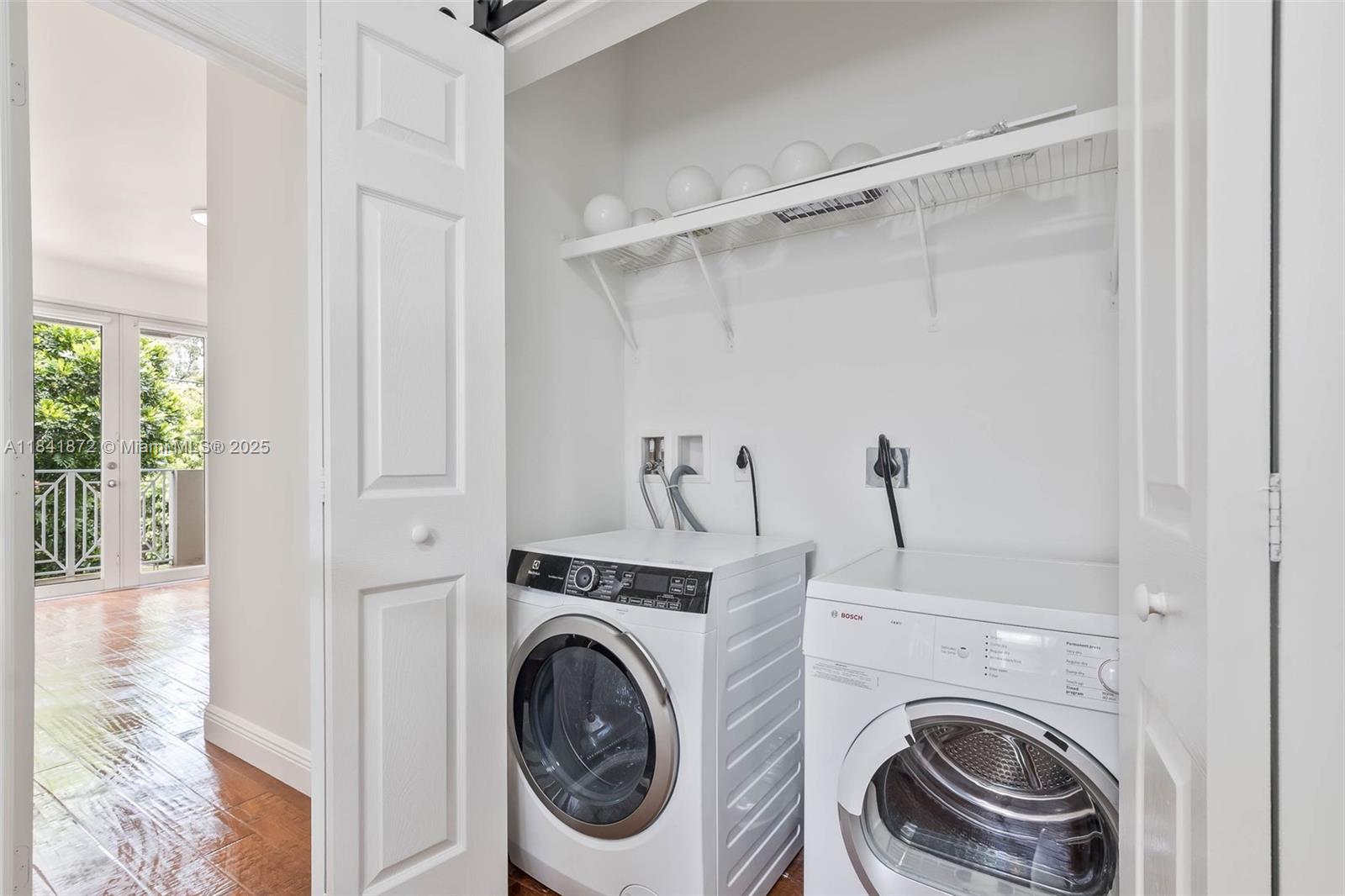 3133 Hibiscus St 3133