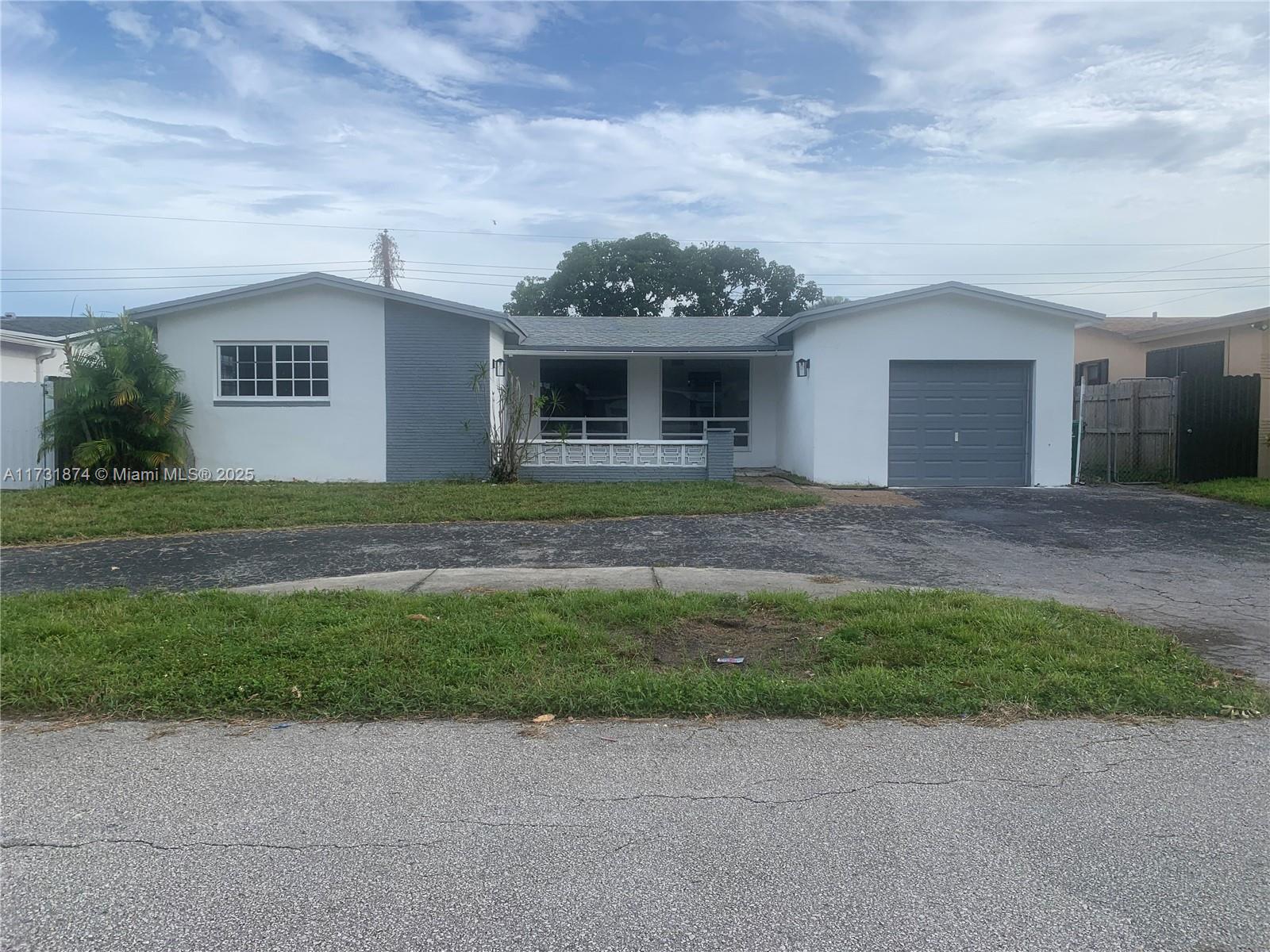 7220 Fairway Blvd, Miramar, Broward County, Florida - 3 Bedrooms  
2 Bathrooms - 