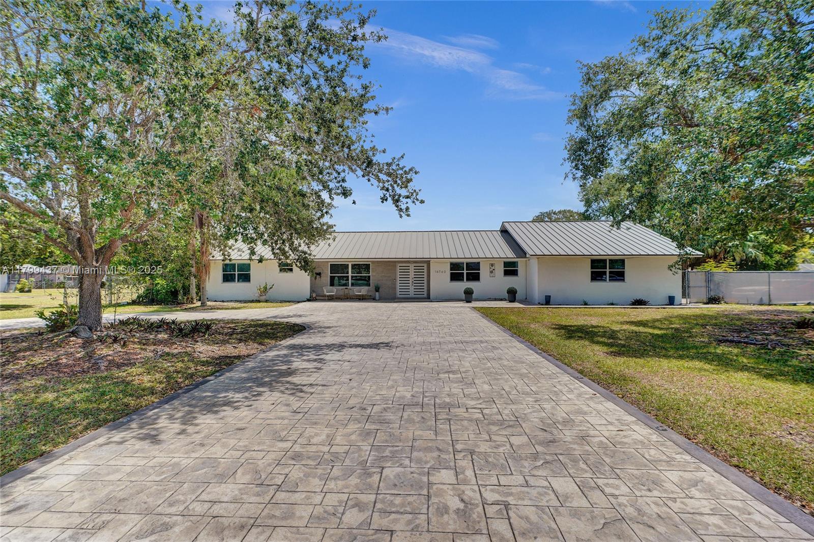 Property for Sale at 16760 Sw 296th St, Homestead, Miami-Dade County, Florida - Bedrooms: 3 
Bathrooms: 2  - $925,000