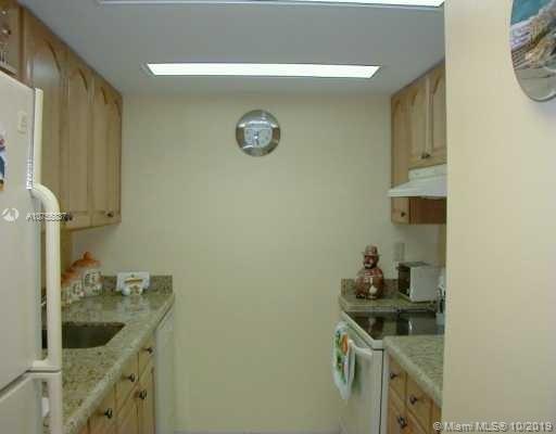 THE GEORGIAN CONDO - Residential Lease