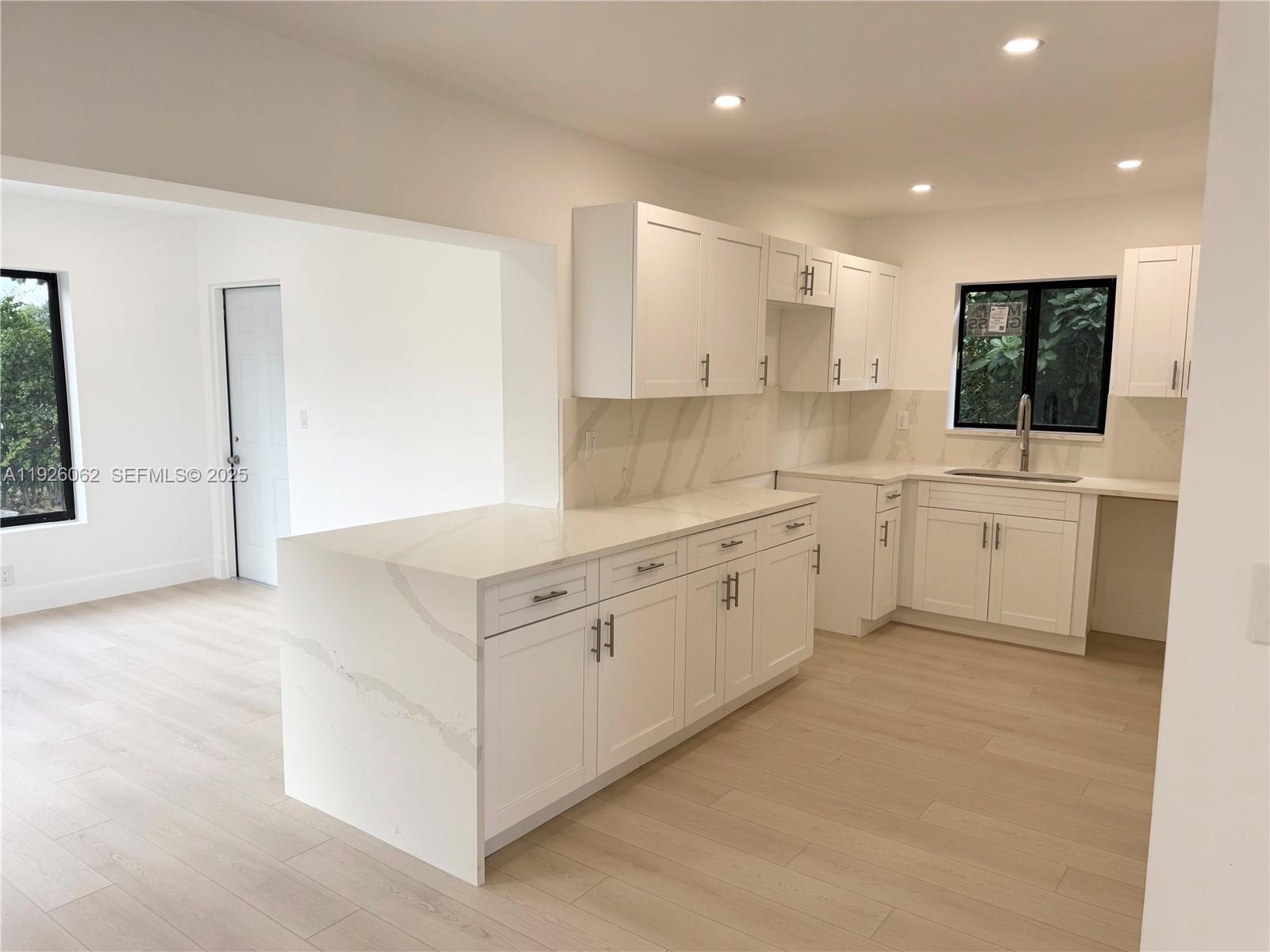 SCOTT ESTS SEC 2 - Residential Lease