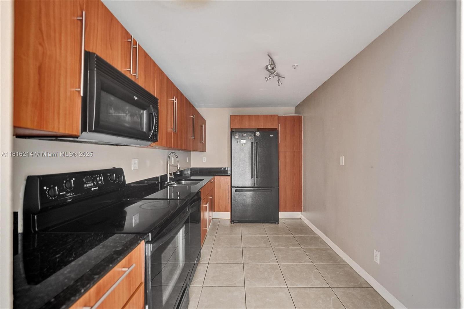 3001 S Ocean Dr 247