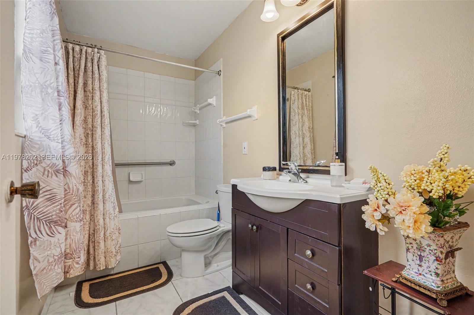 Port Malabar Unit 44 - Residential Lease