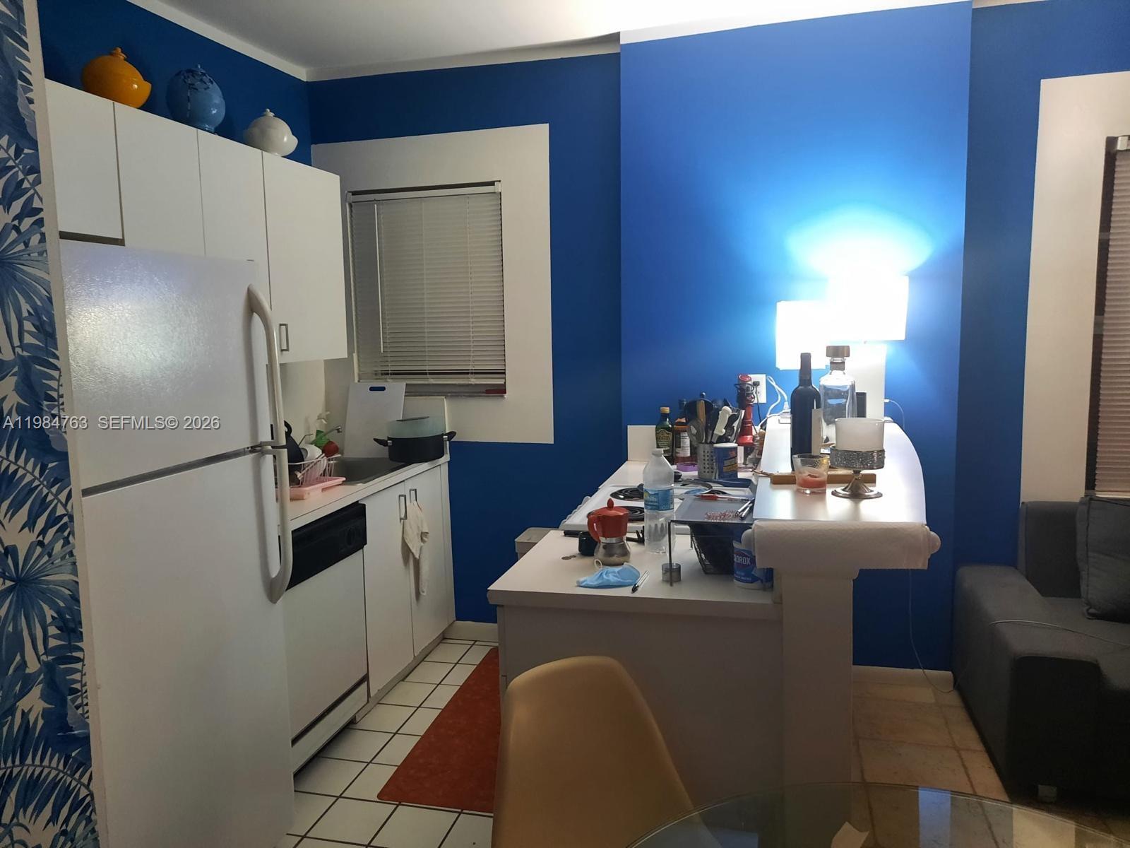 THE ROOSEVELT CONDO - Residential Lease