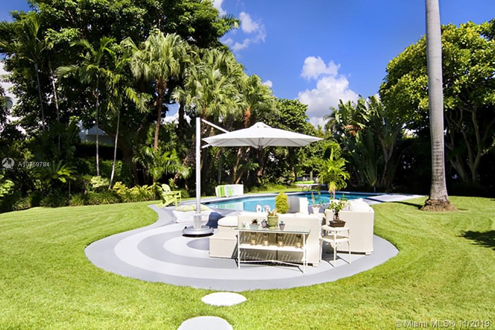 SUNSET ISLANDS-ISLAND NO - Residential