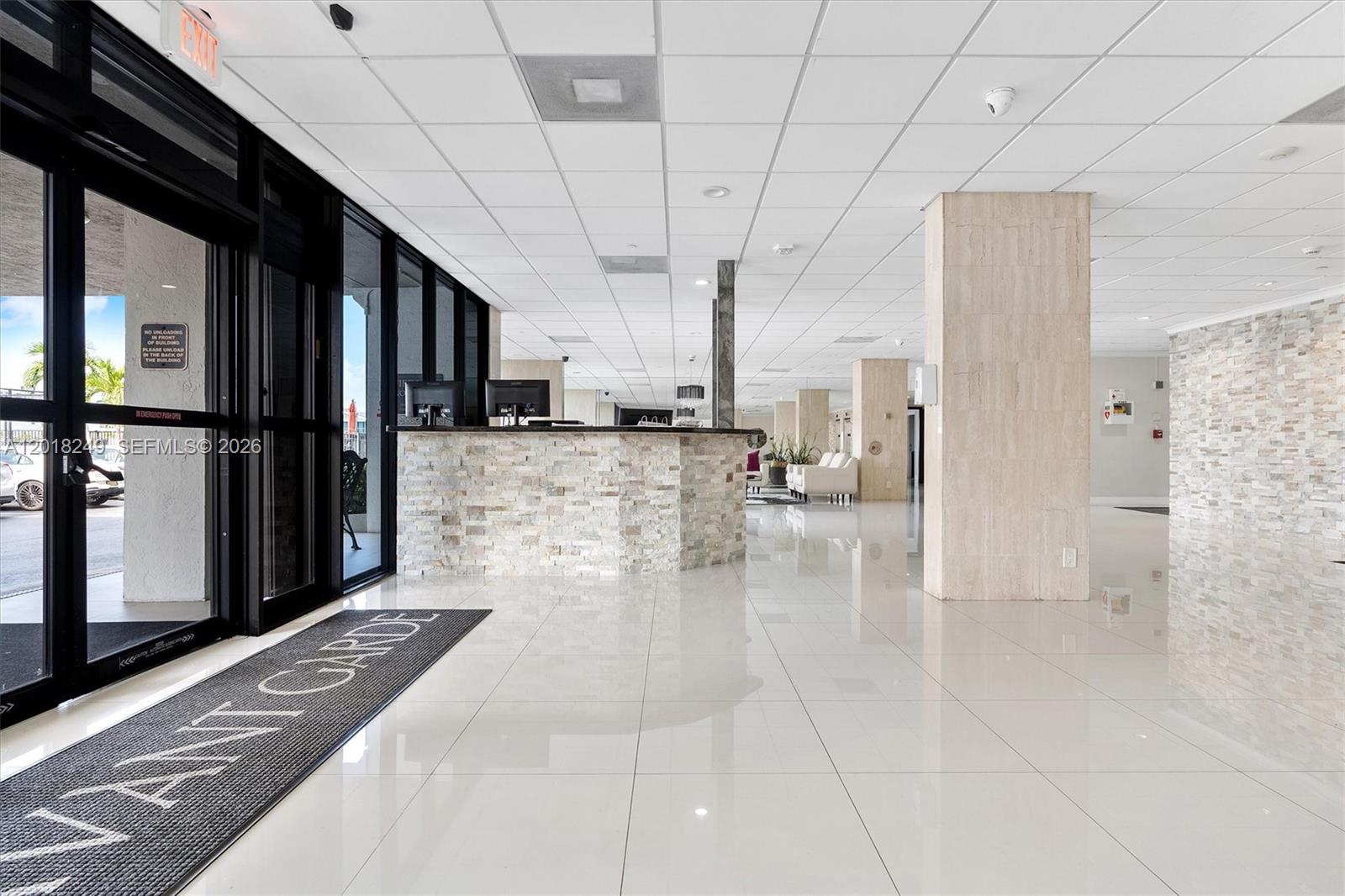 AVANT GARDE CONDO - Residential
