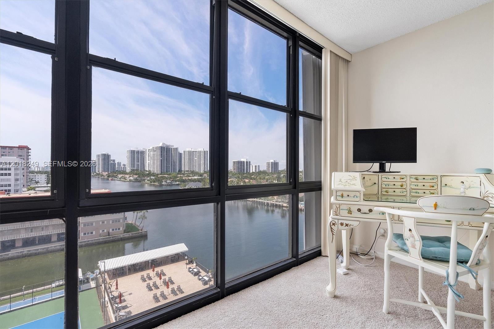 AVANT GARDE CONDO - Residential