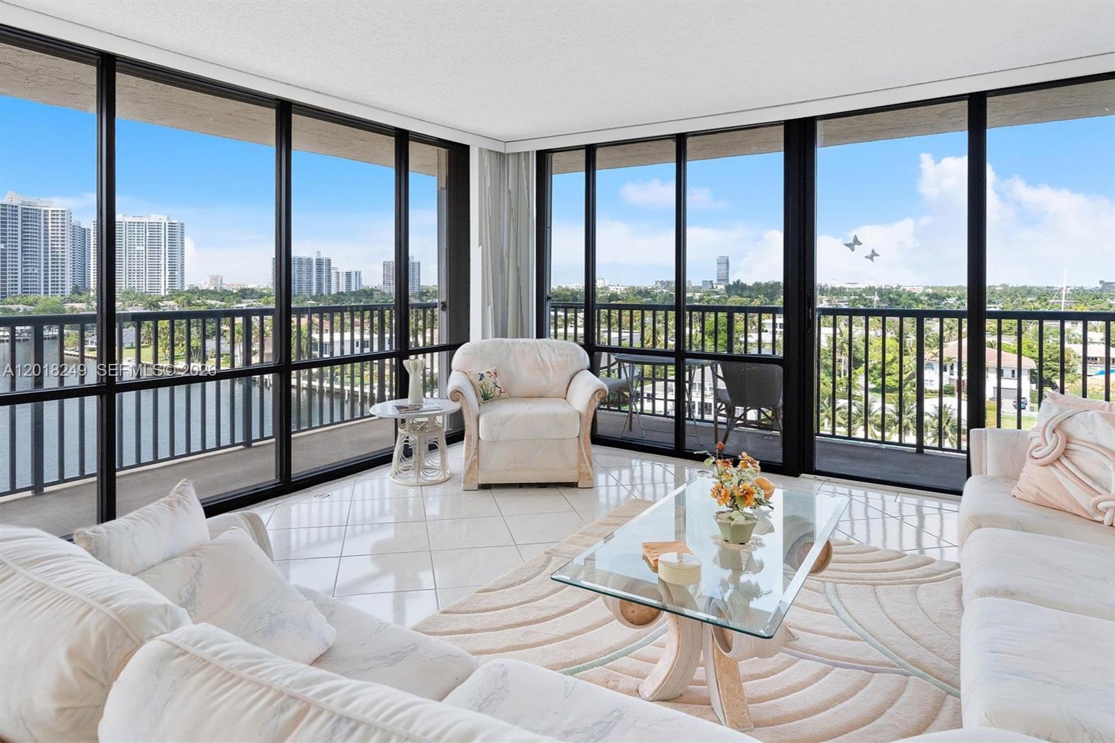 AVANT GARDE CONDO - Residential