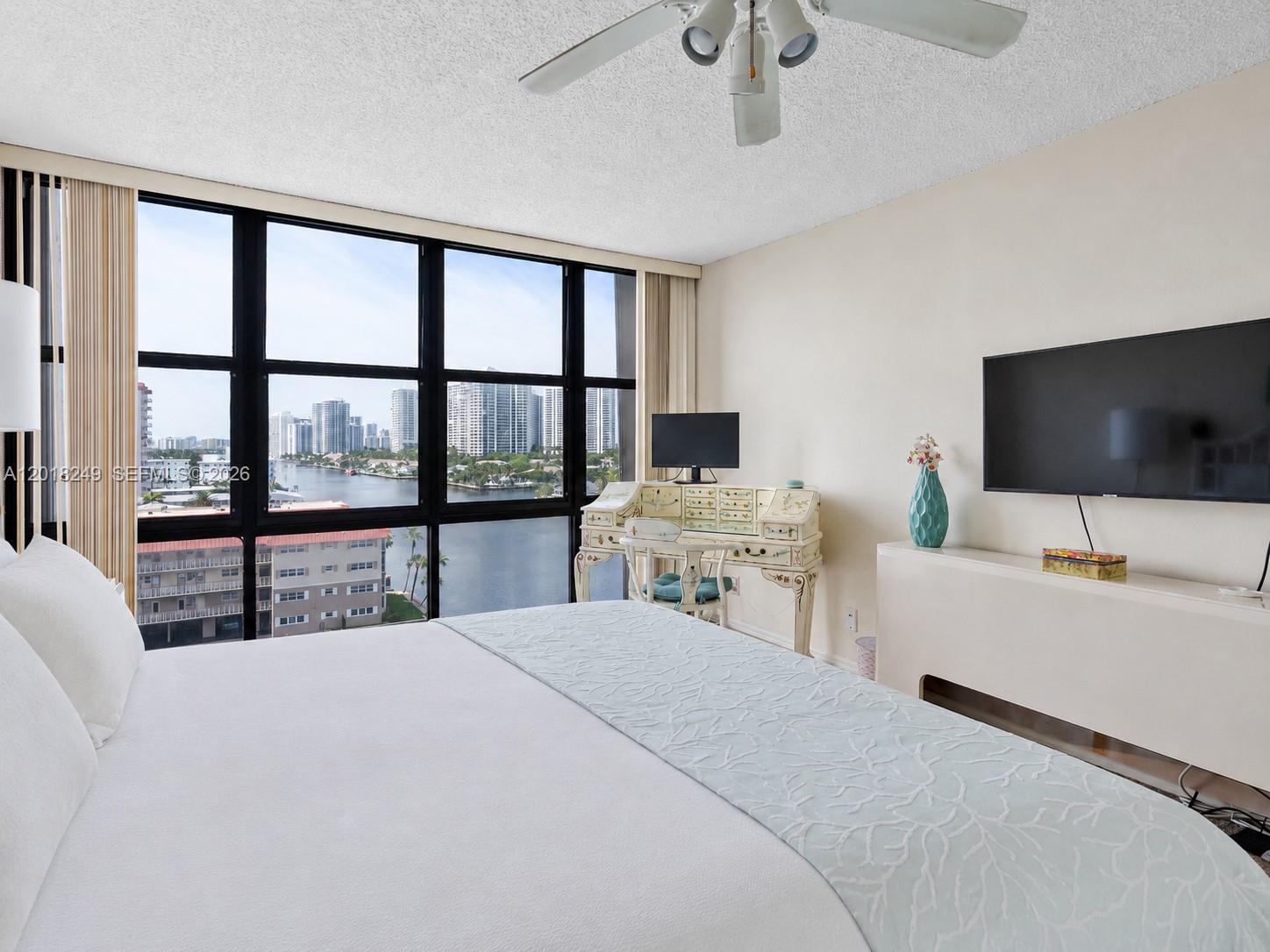 AVANT GARDE CONDO - Residential
