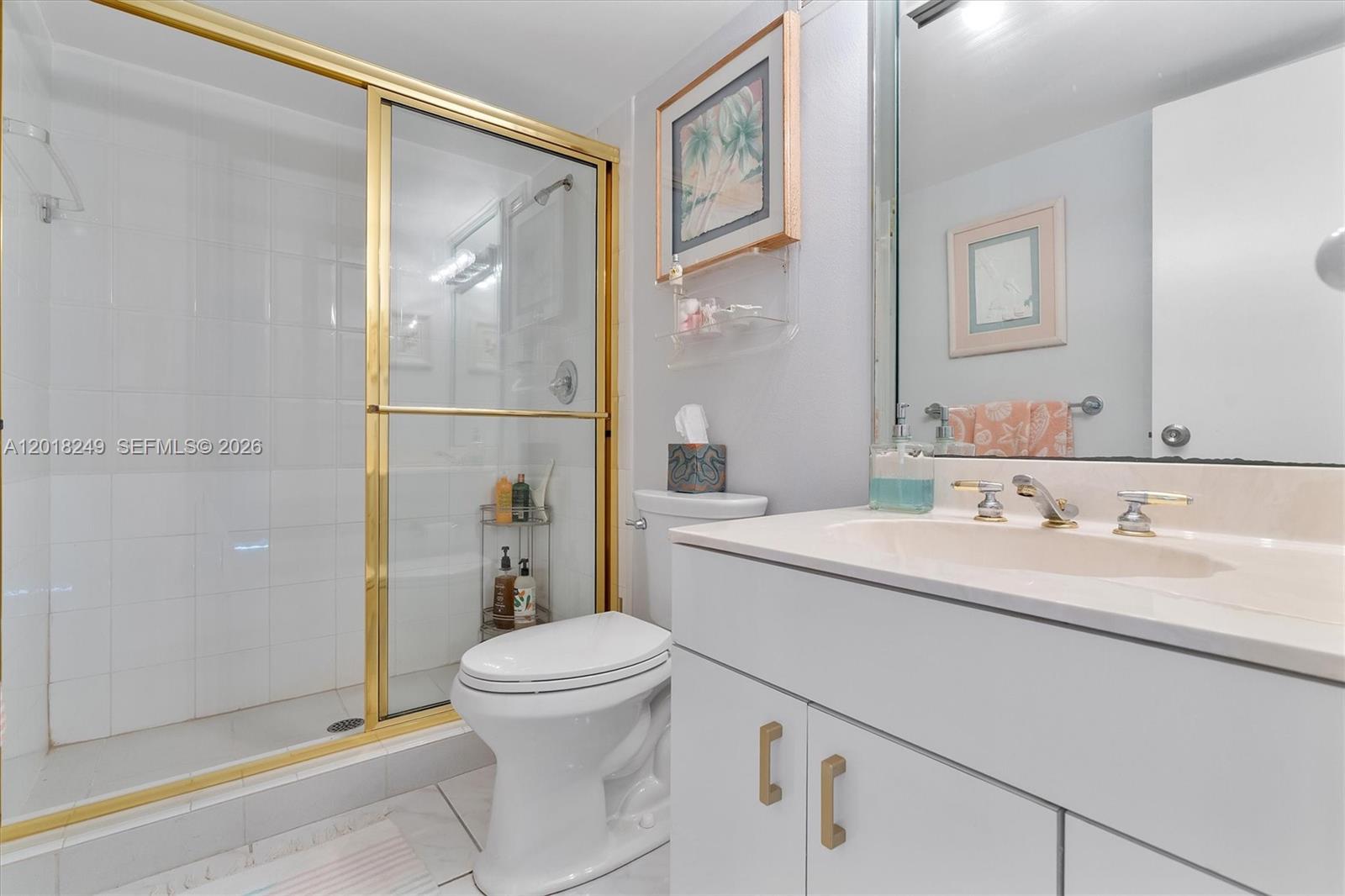 AVANT GARDE CONDO - Residential