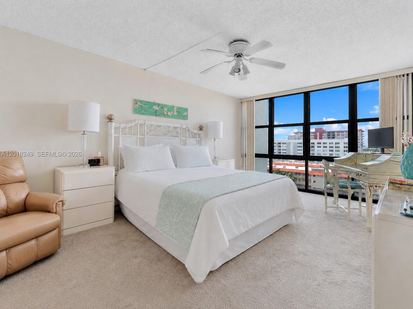 AVANT GARDE CONDO - Residential