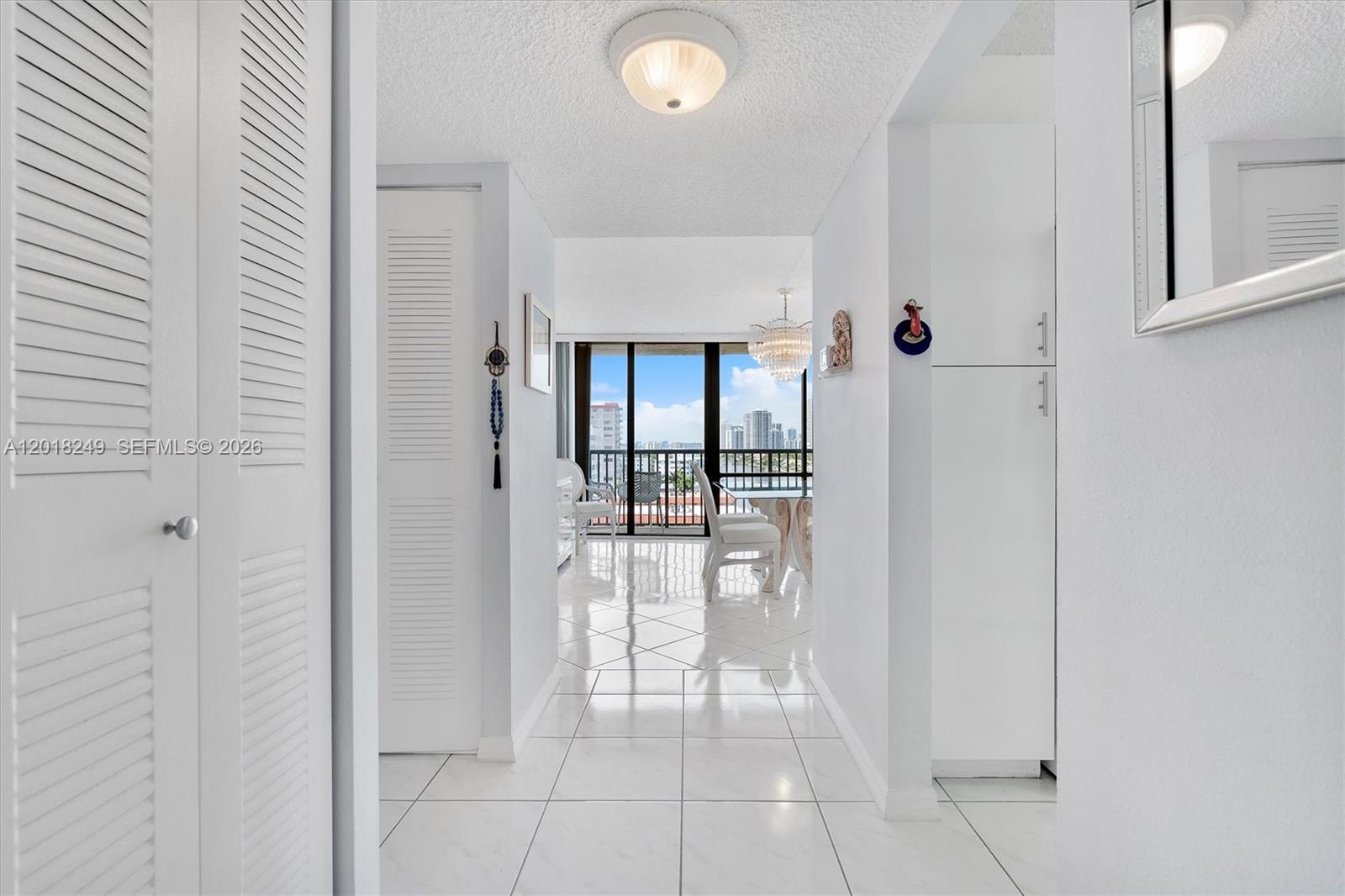 AVANT GARDE CONDO - Residential