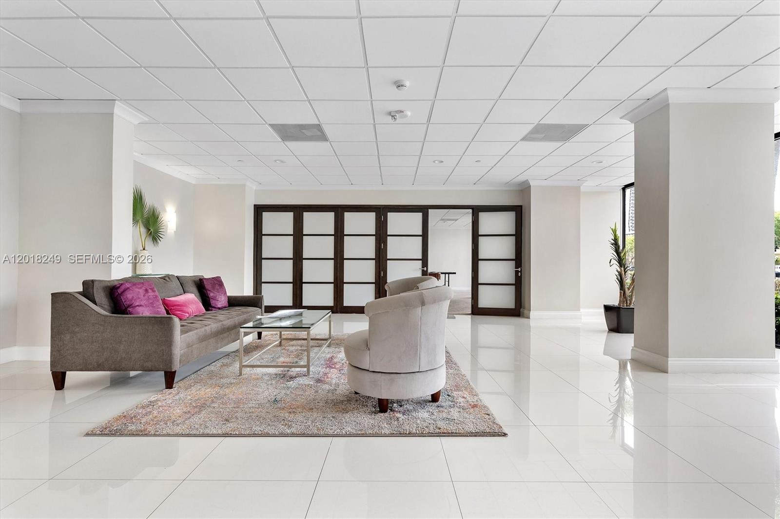 AVANT GARDE CONDO - Residential