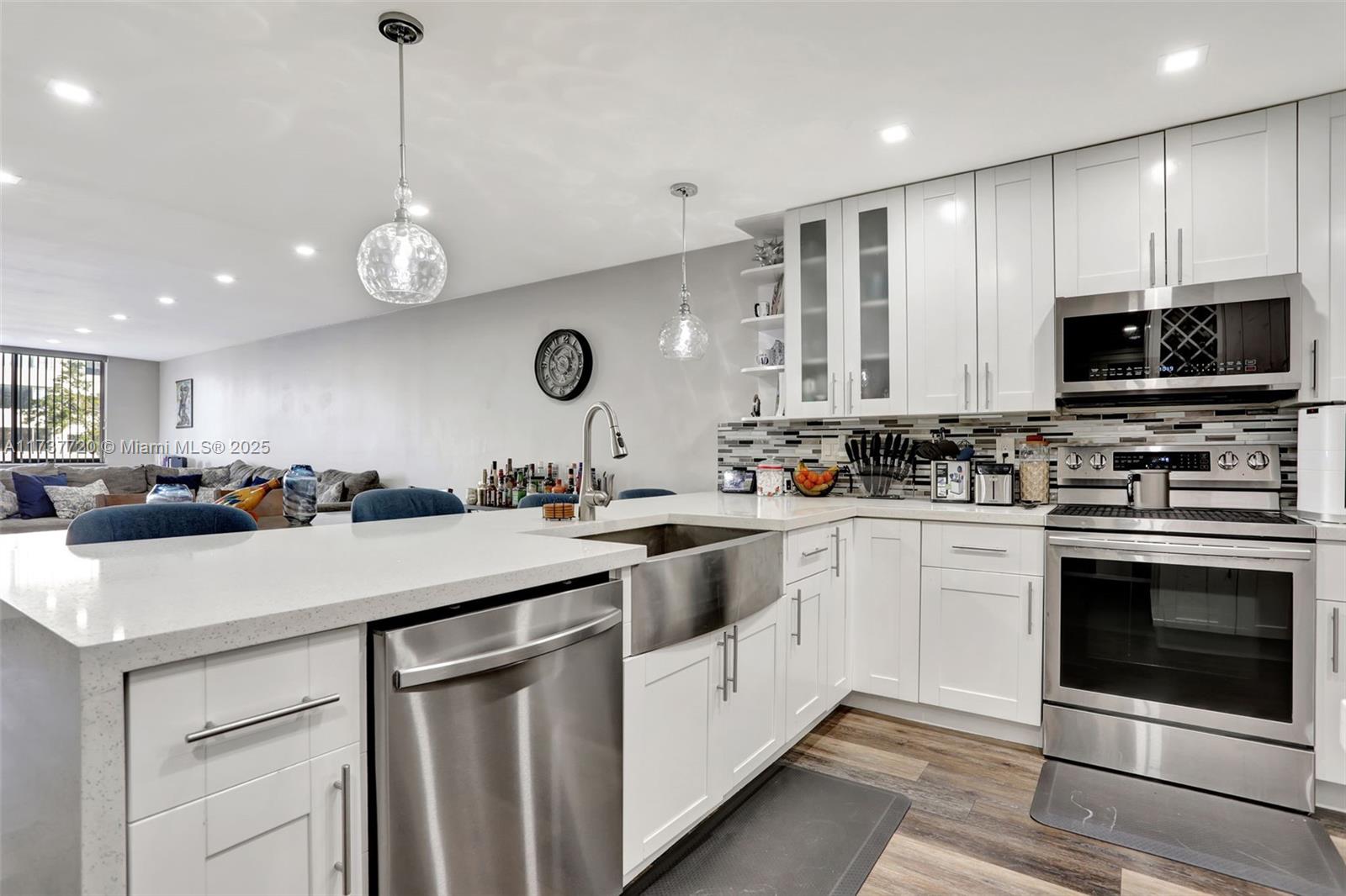 DORADO AT HAMPTONS WEST - Residential
