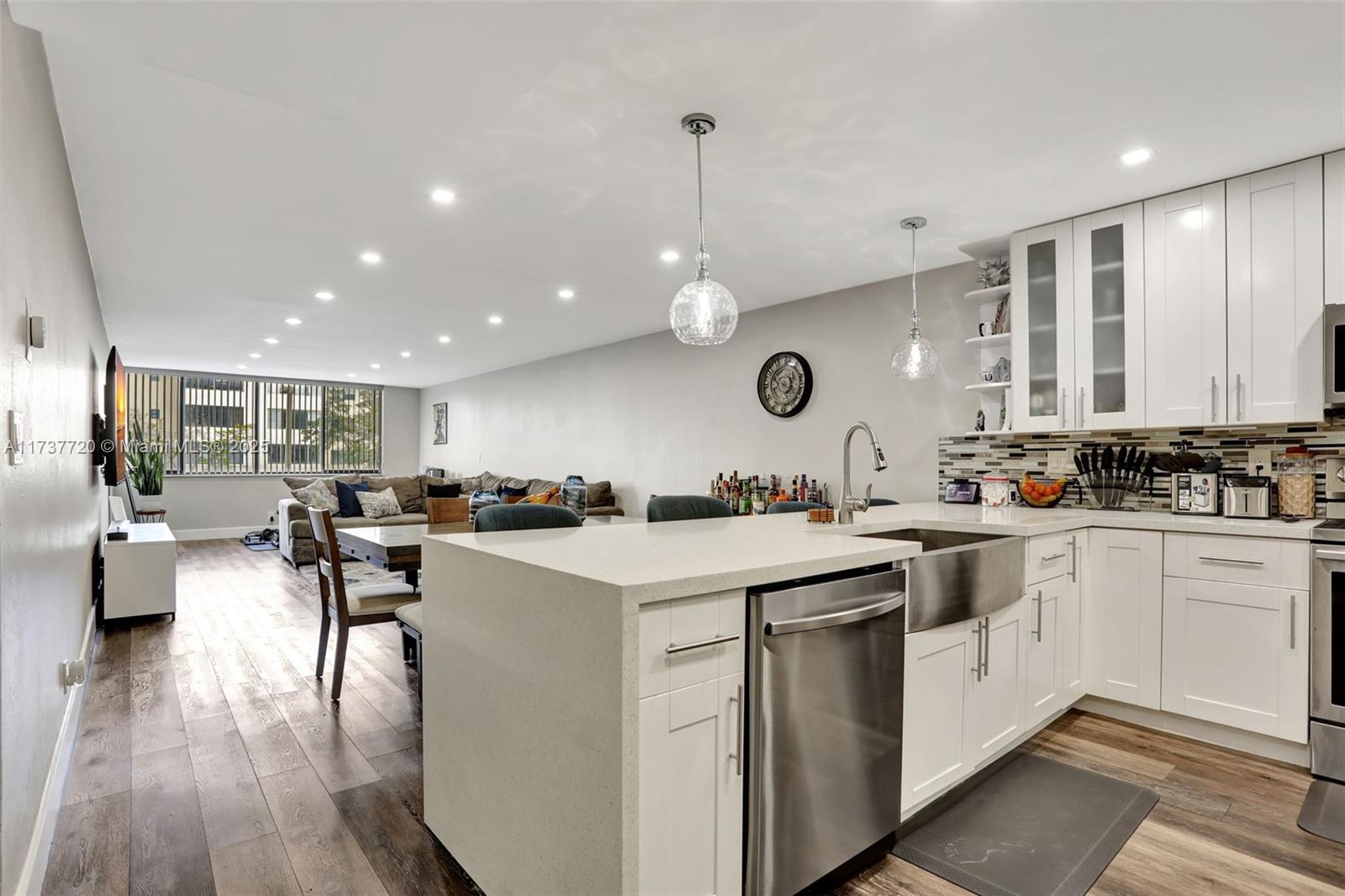 DORADO AT HAMPTONS WEST - Residential