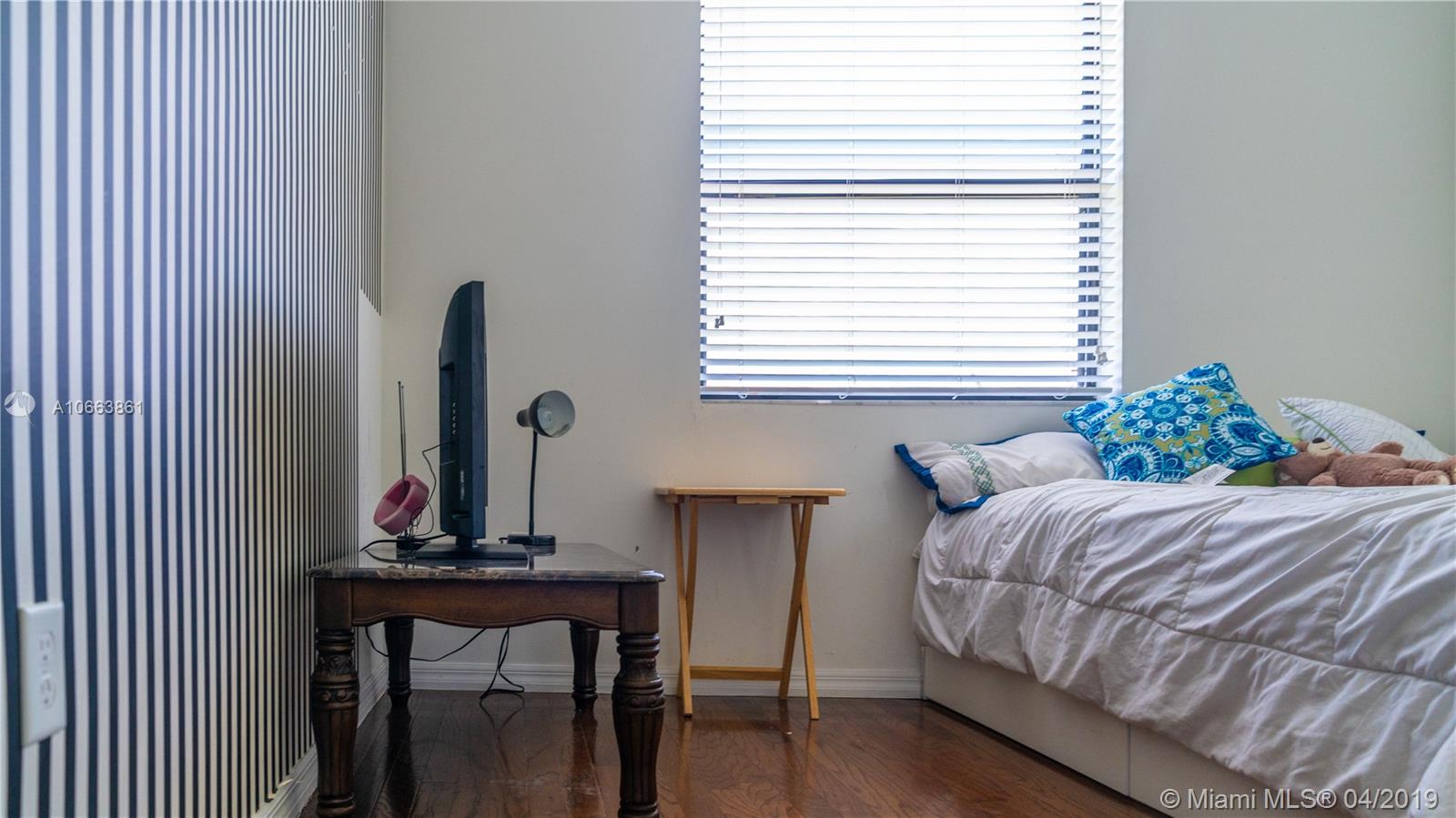 FOXCROFT HOMES - Residential
