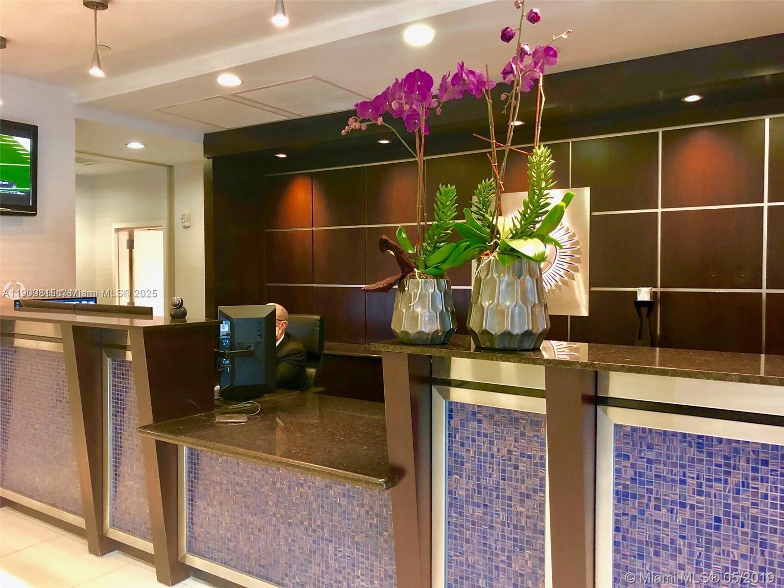 1800 CLUB CONDO - Residential