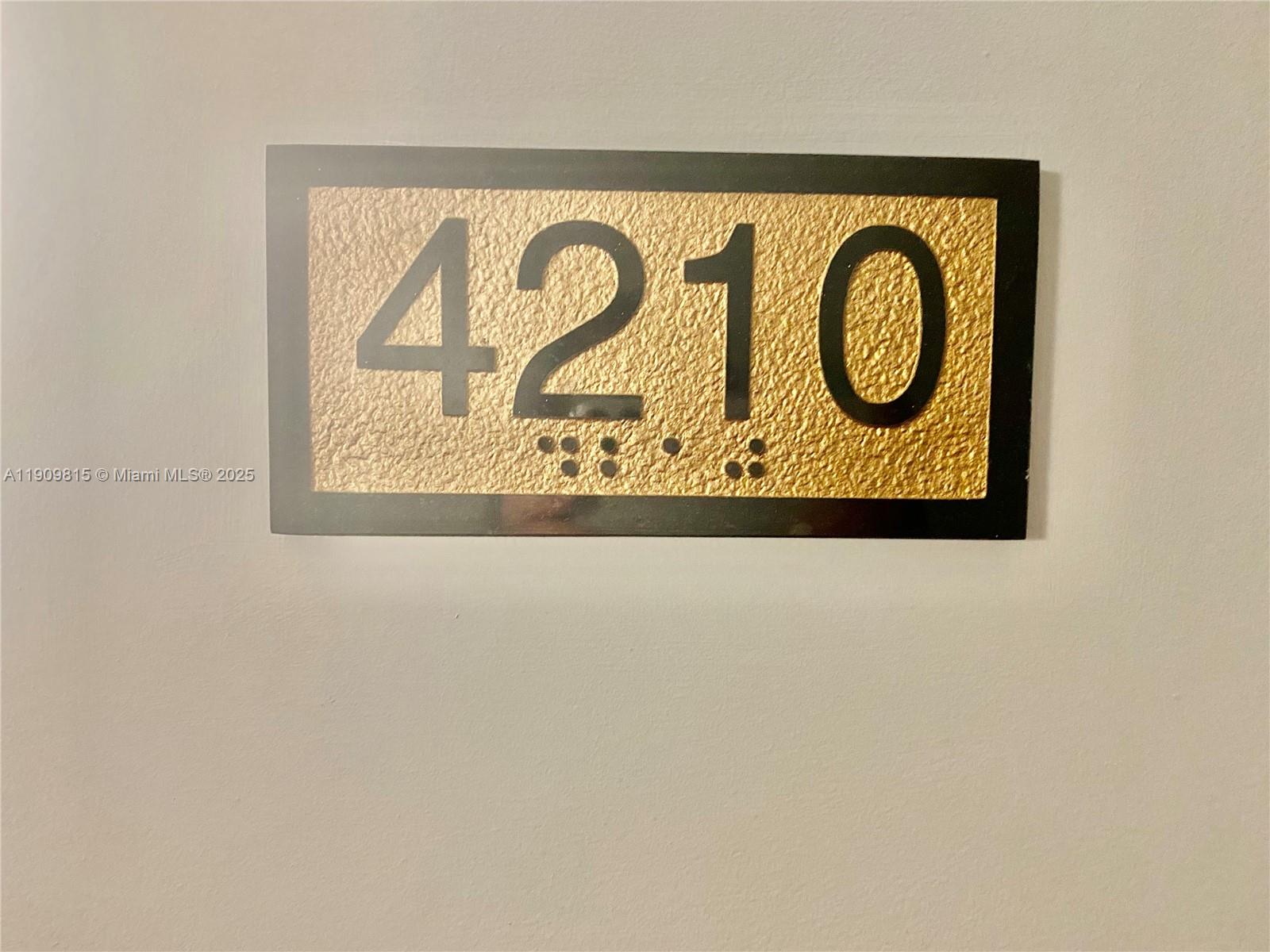 1800 CLUB CONDO - Residential