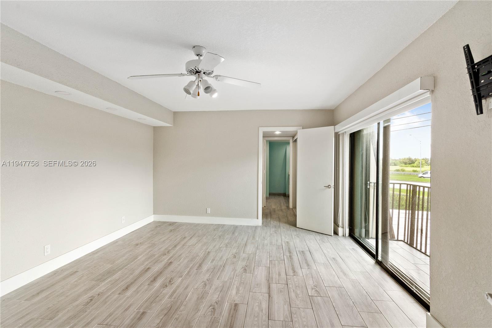 ROCK CREEK PH TWO - Residential Lease