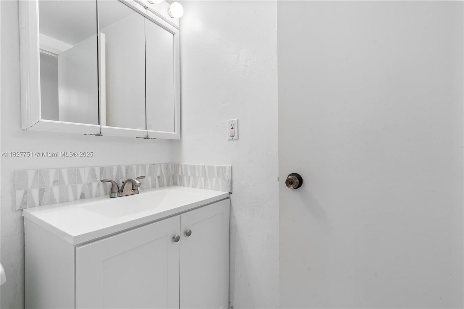 SEA AIR TOWERS CONDO - Residential