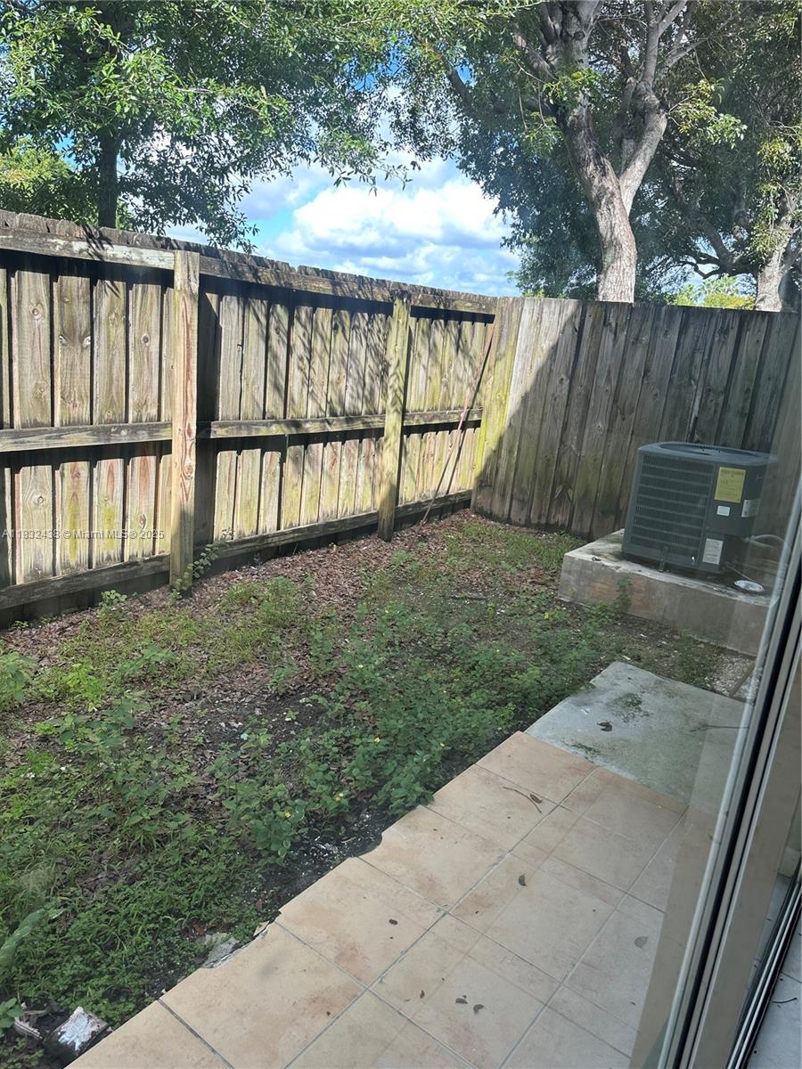 SHOMA TOWNHOMES AT KEYSCO - Residential