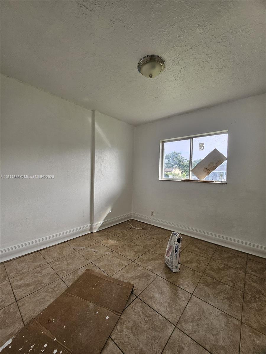 REGAL ESTS - Residential