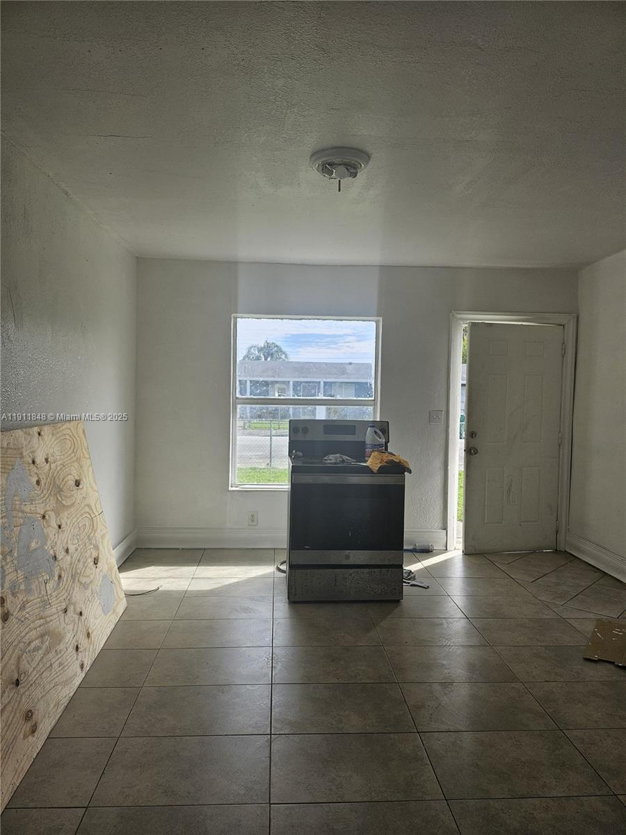 REGAL ESTS - Residential