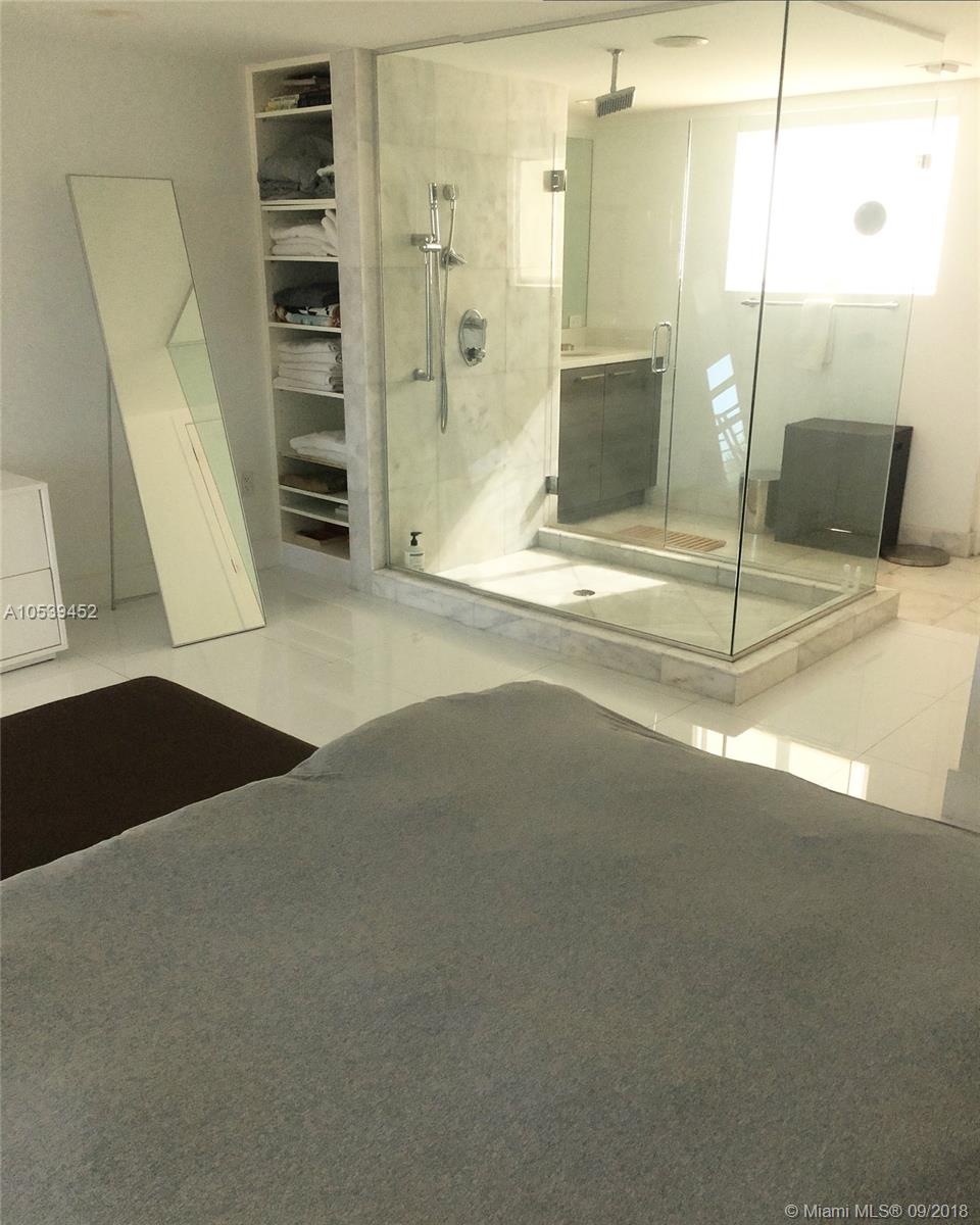 MERIDIAN 5 CONDO - Residential Lease