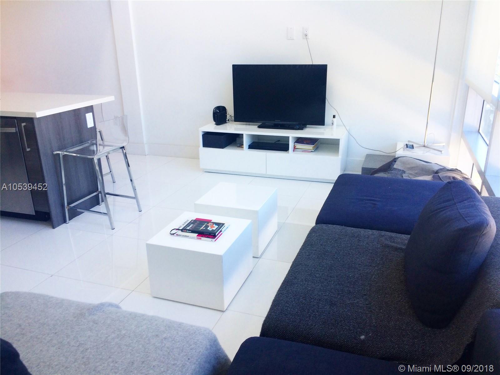 MERIDIAN 5 CONDO - Residential Lease