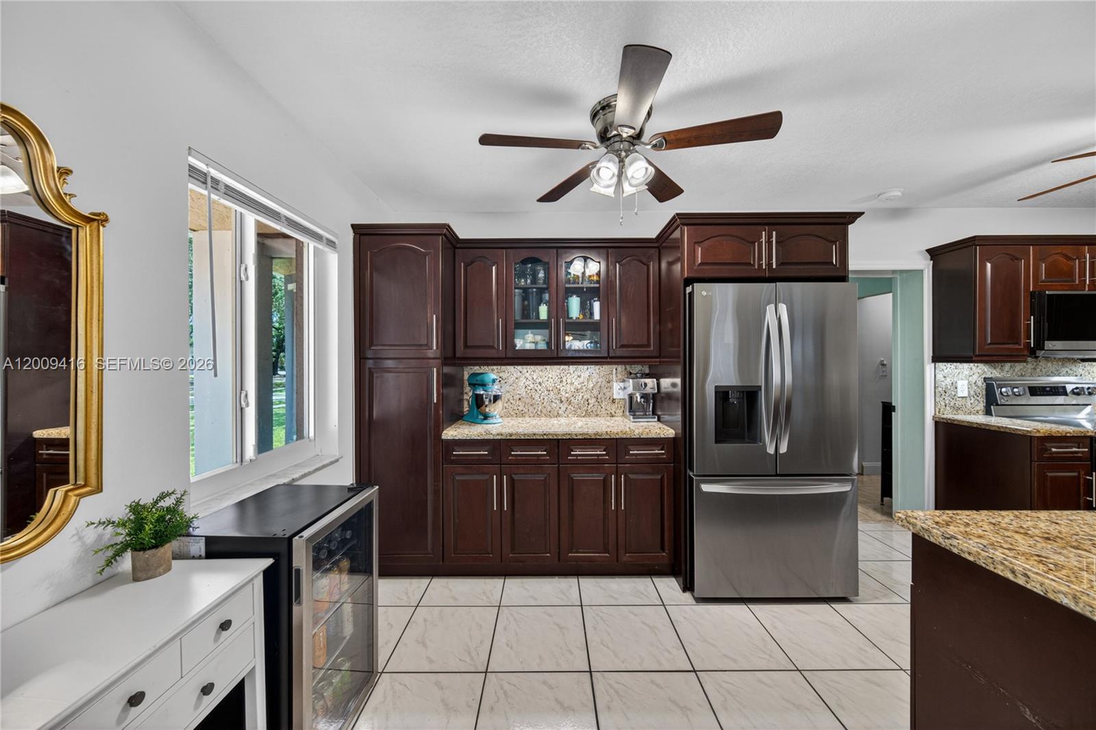 211 S 57th Way