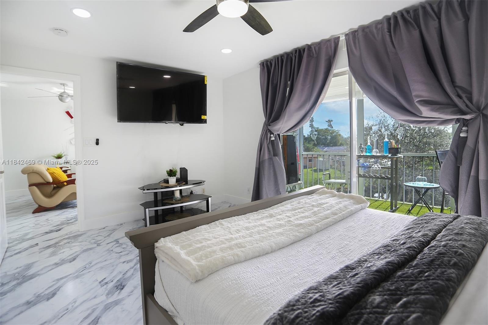 ROYAL PARK GARDENS I-J CO - Residential