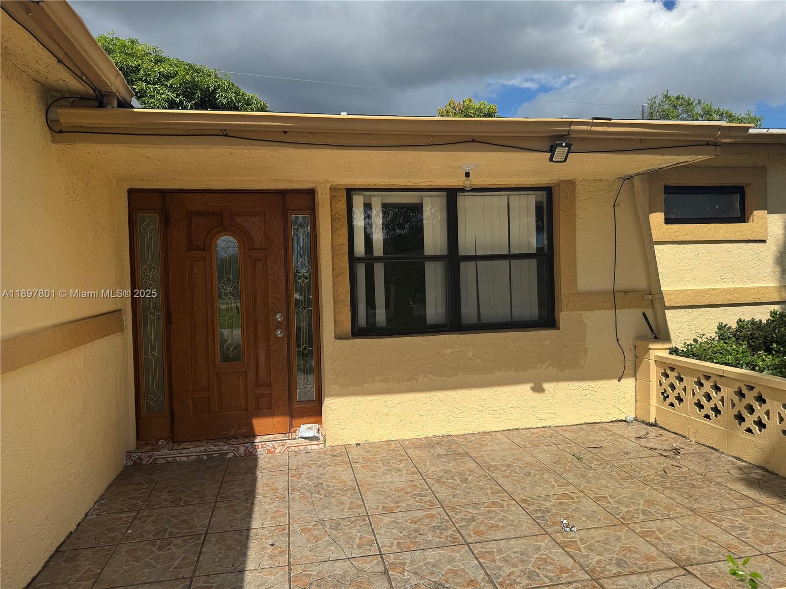 LAUDERDALE LAKES NORTHGAT - Residential Lease