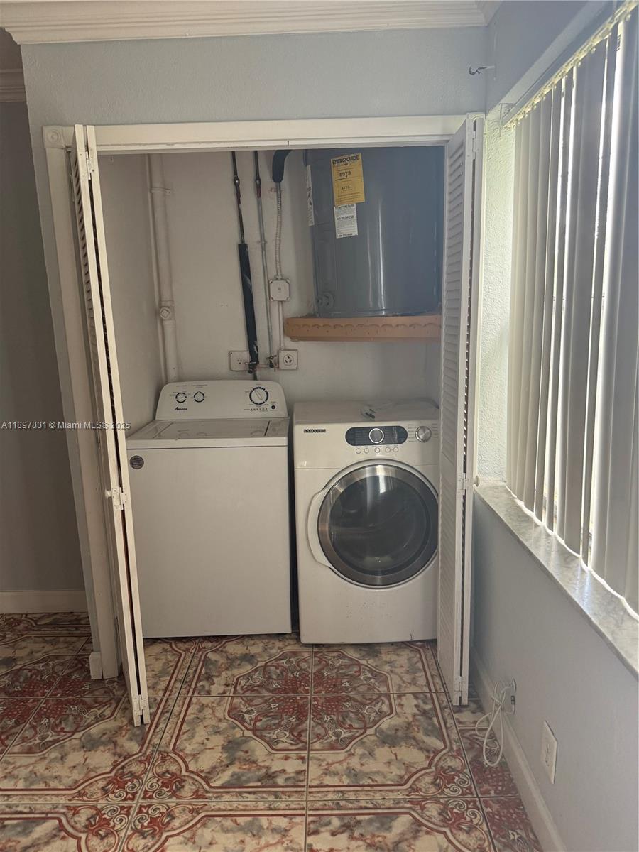 LAUDERDALE LAKES NORTHGAT - Residential Lease