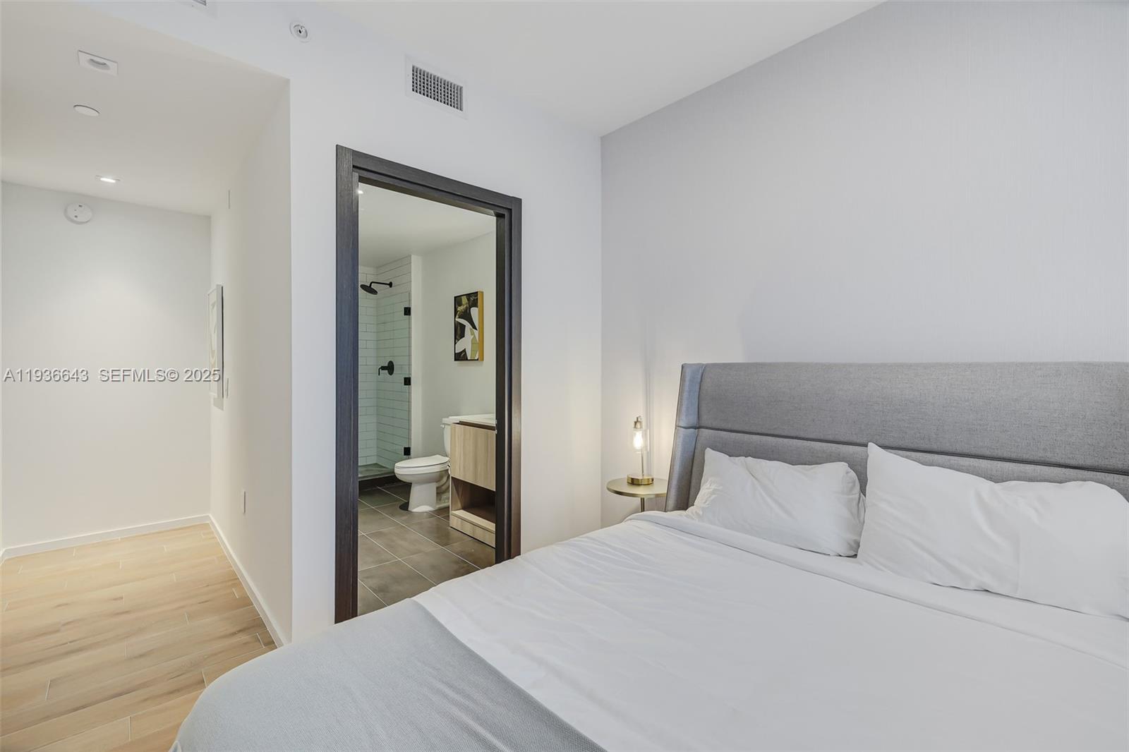 THE ELSER CONDO - Residential