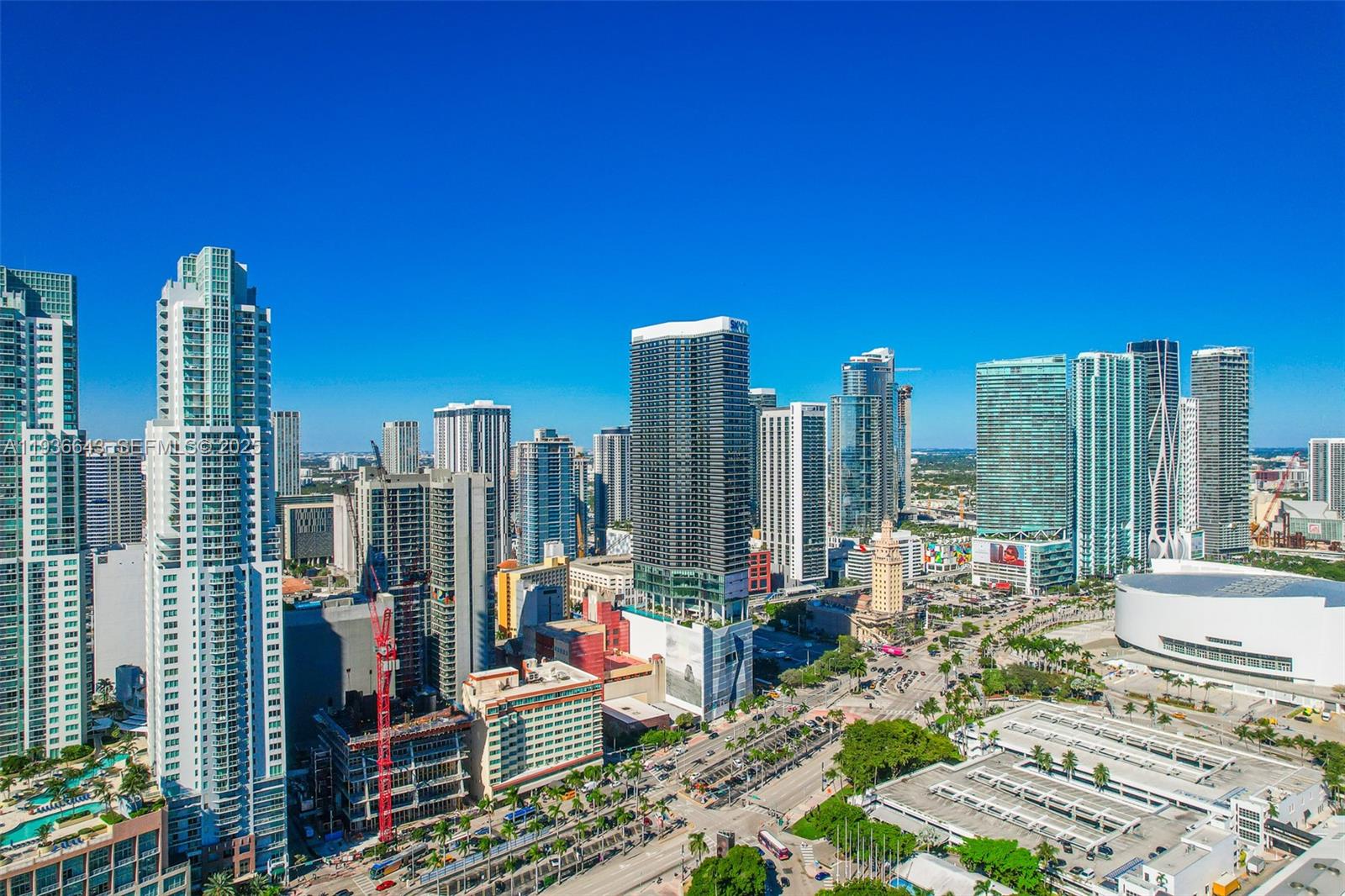 THE ELSER CONDO - Residential