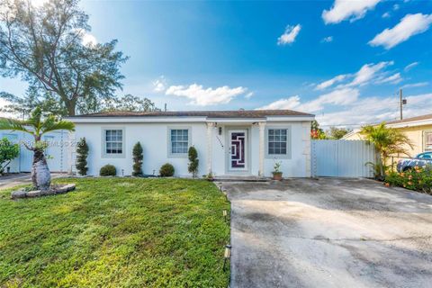 15330 NW 29th Ct Miami Gardens FL 33054