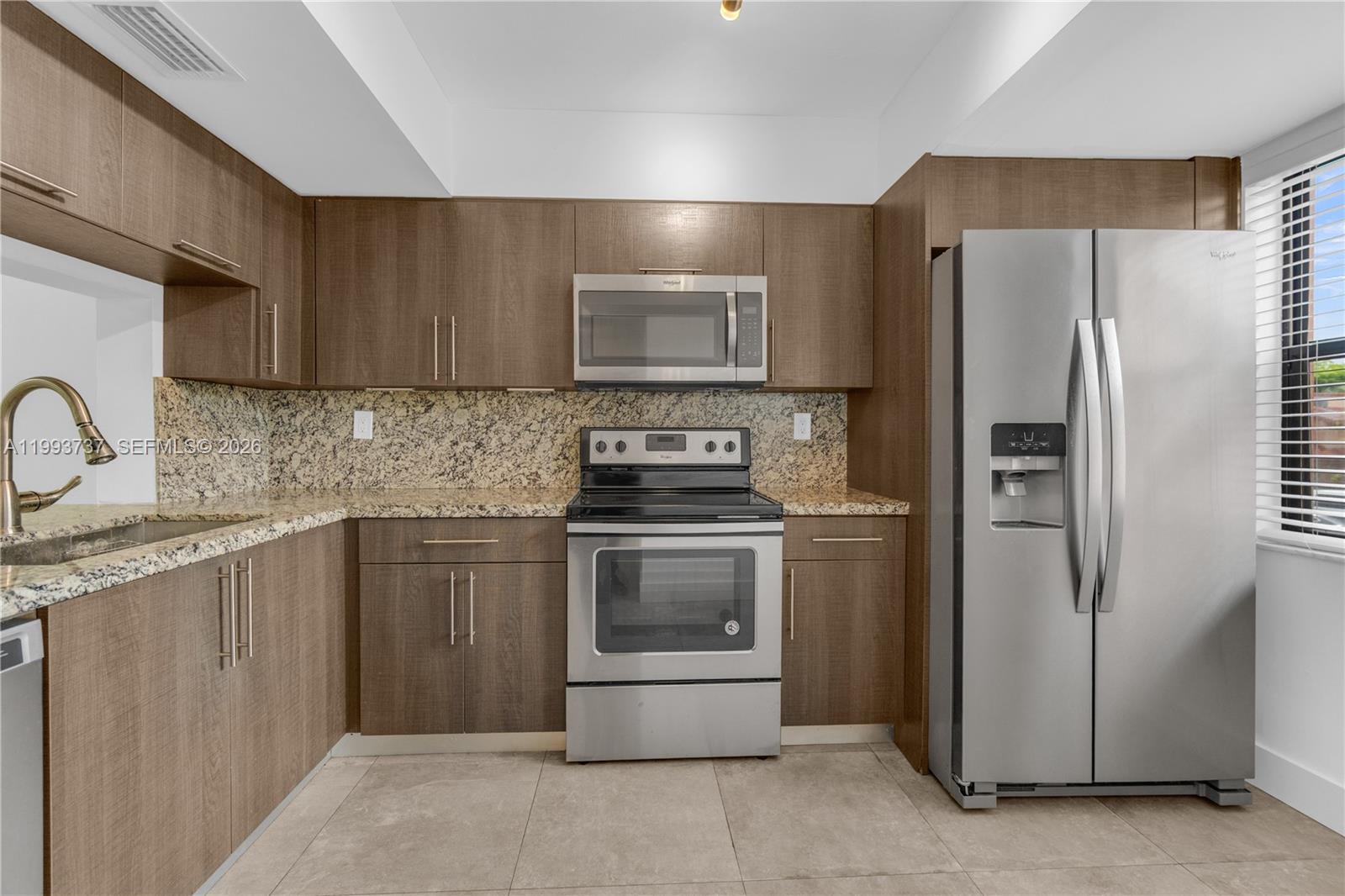 INDIAN SUMMER VILLAGE II - Residential