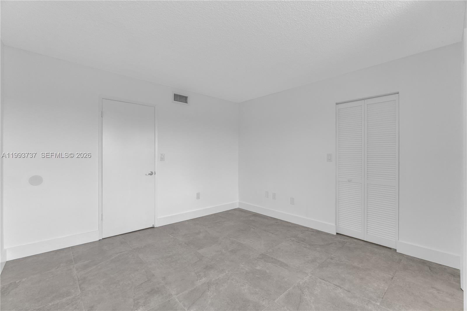 INDIAN SUMMER VILLAGE II - Residential