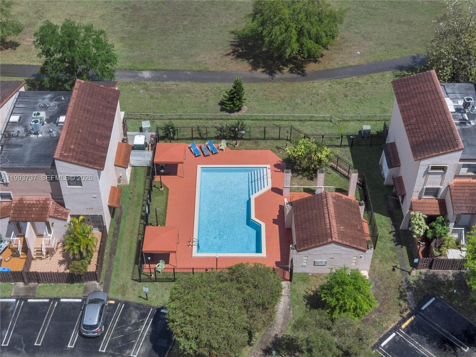 INDIAN SUMMER VILLAGE II - Residential