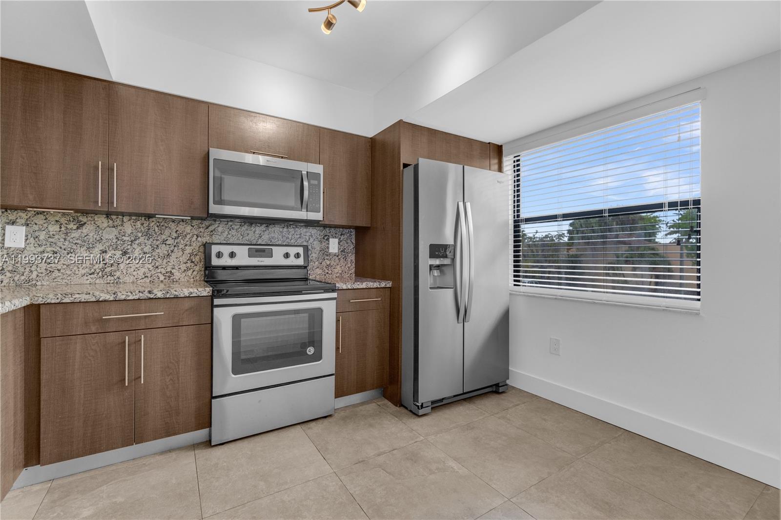 INDIAN SUMMER VILLAGE II - Residential