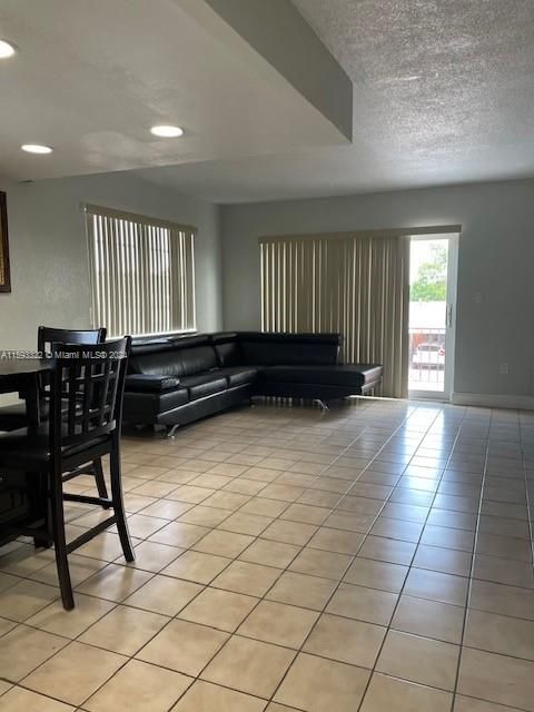 Townhouse in Hialeah FL 6600 2nd Ct.jpg