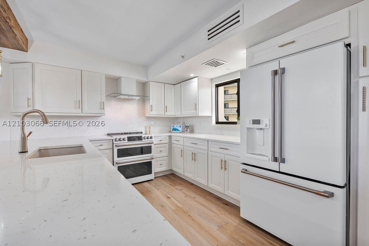 300 Ocean Trail Way 103